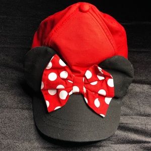 Disney’s Minnie Mouse Disneyland Red and Black Cap for toddler